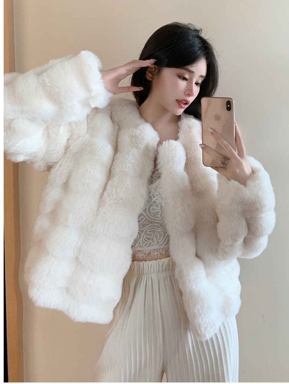 Winter Fashion Faux Fur Coat