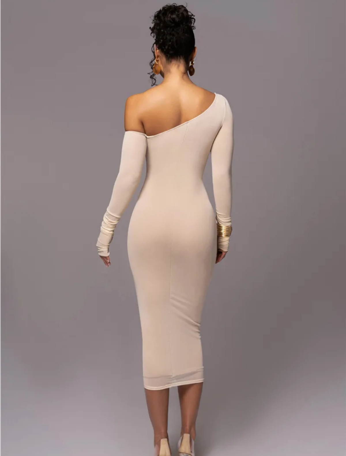 Diagonal Collar Long Sleeve Two Layer Mesh Backless Ruched Bodycon Dress