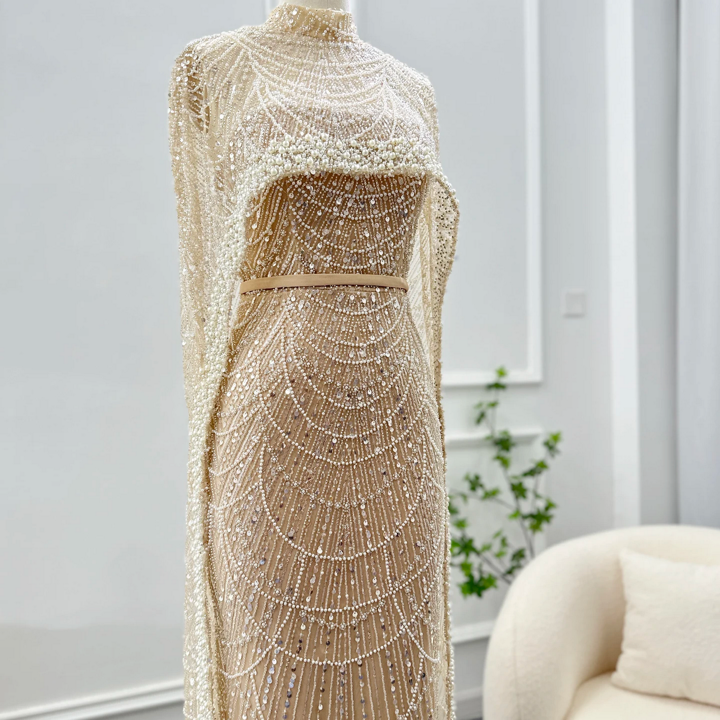 Luxury Pearls Dubai Evening Dresses with Cape