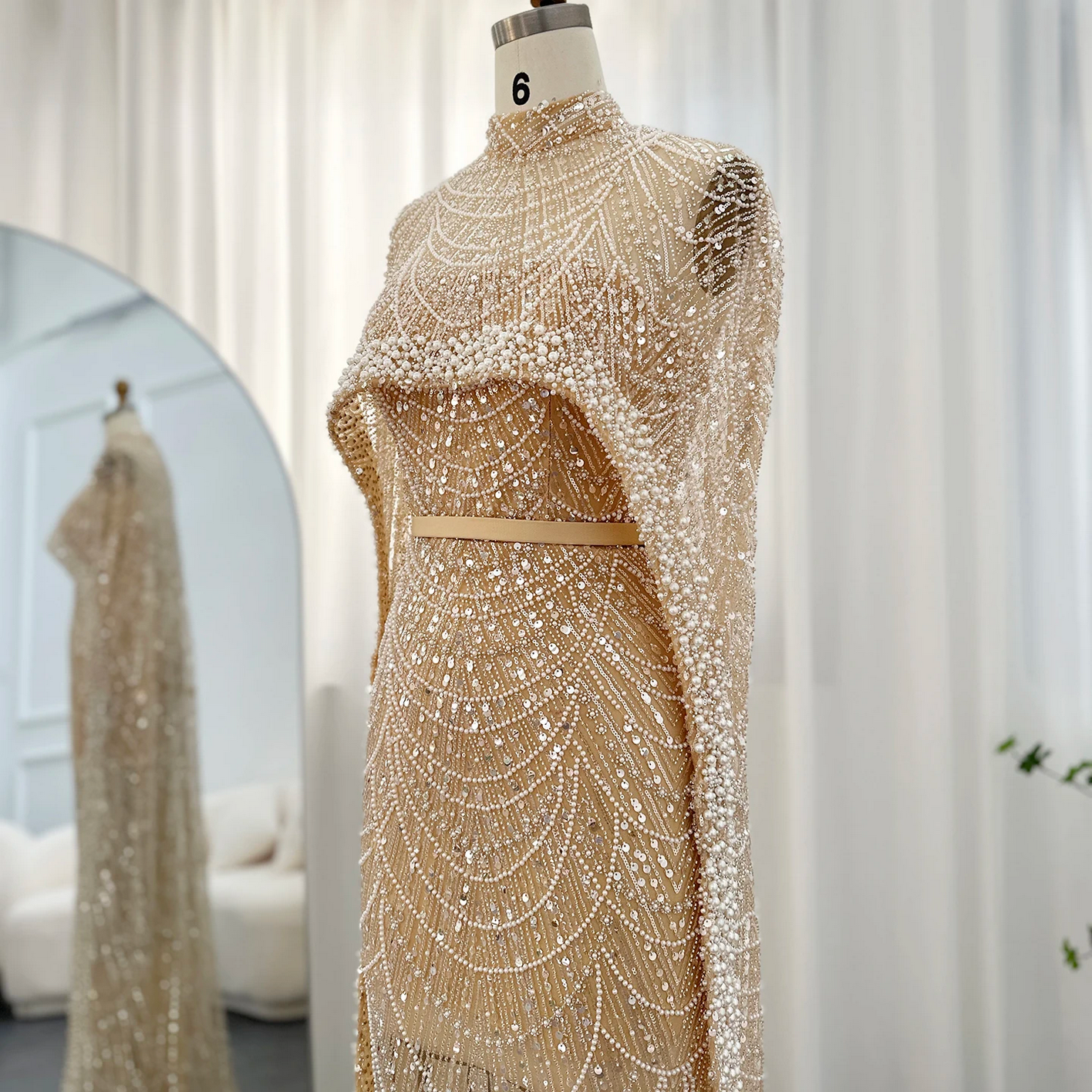Luxury Pearls Dubai Evening Dresses with Cape