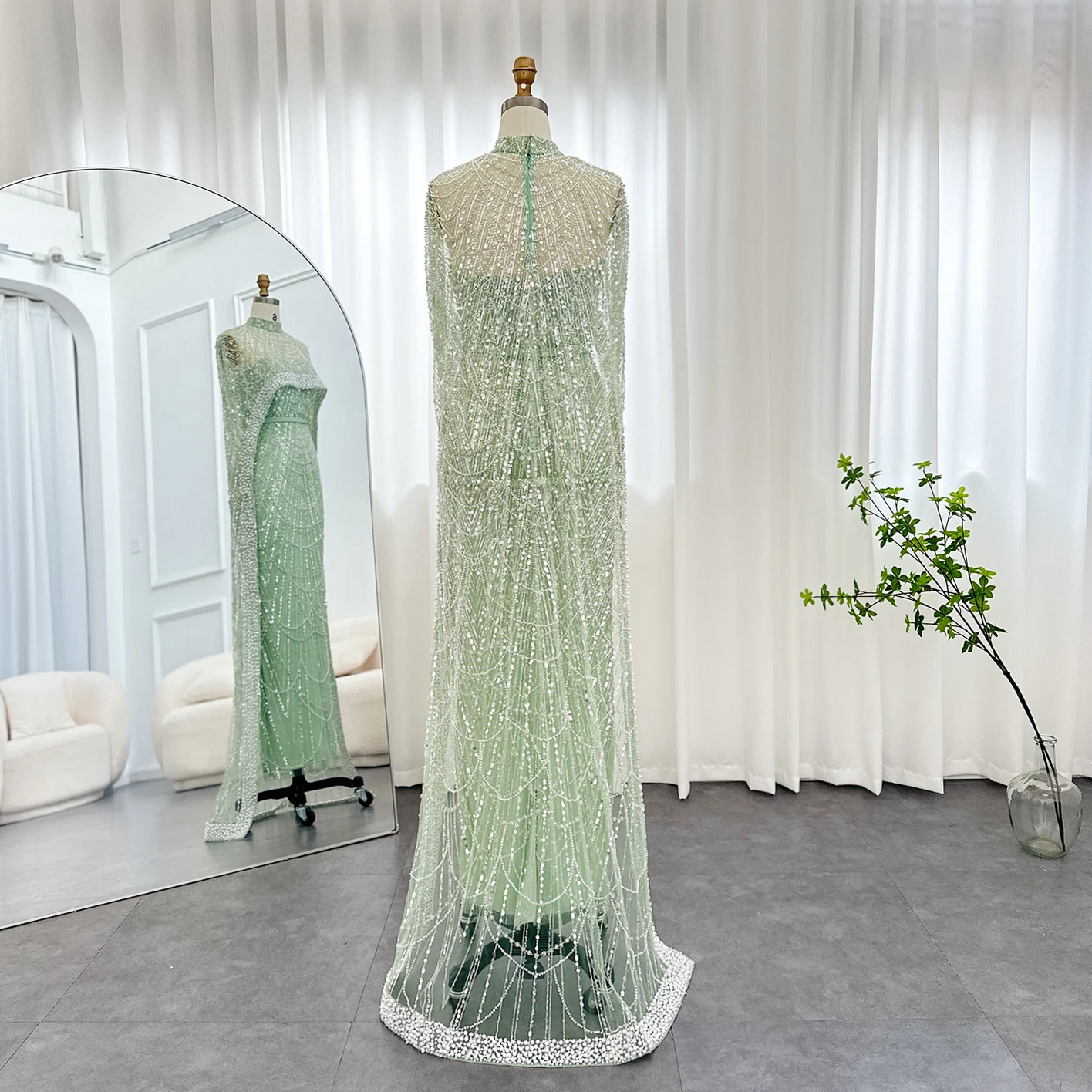 Luxury Pearls Dubai Evening Dresses with Cape