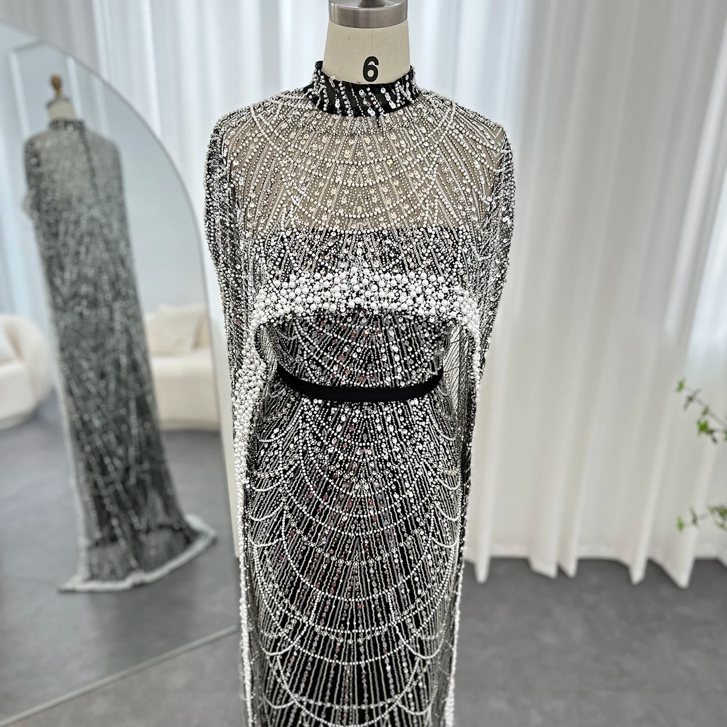 Luxury Pearls Dubai Evening Dresses with Cape