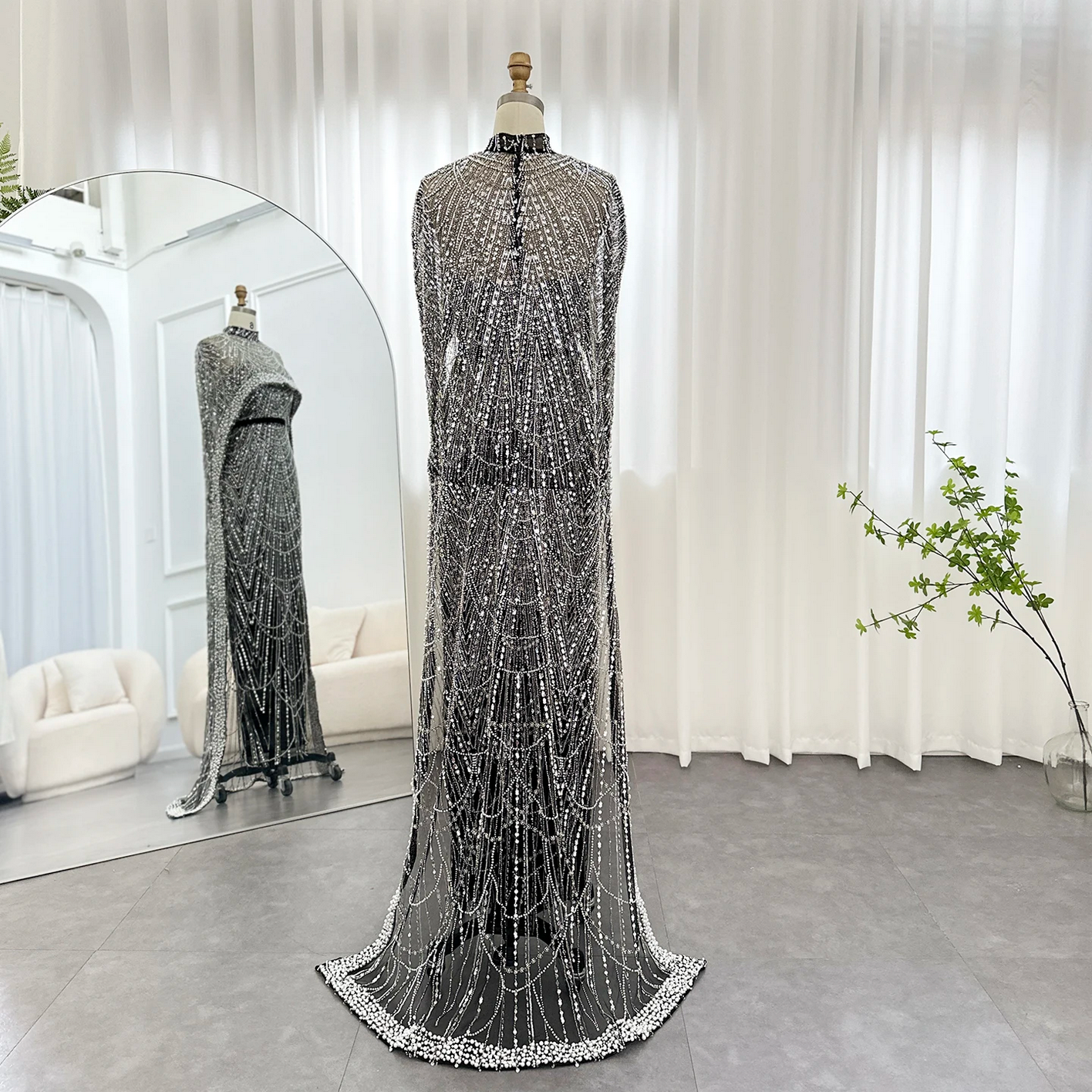 Luxury Pearls Dubai Evening Dresses with Cape