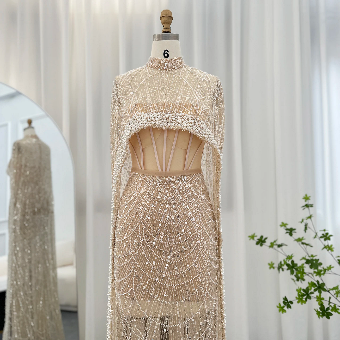 Luxury Pearls Dubai Evening Dresses with Cape