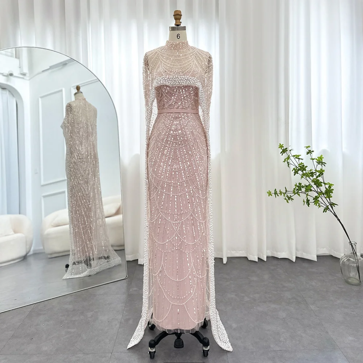 Luxury Pearls Dubai Evening Dresses with Cape