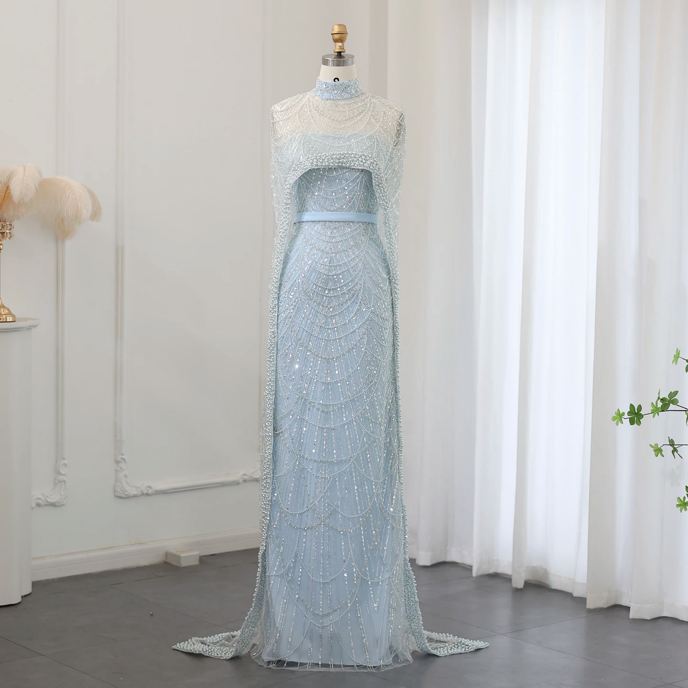 Luxury Pearls Dubai Evening Dresses with Cape