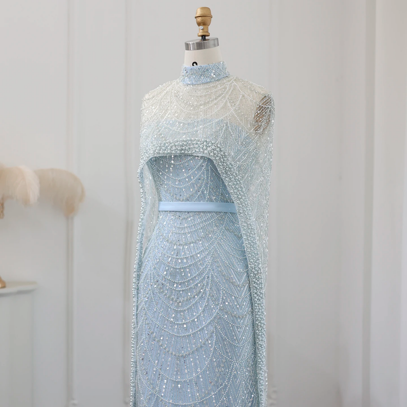 Luxury Pearls Dubai Evening Dresses with Cape