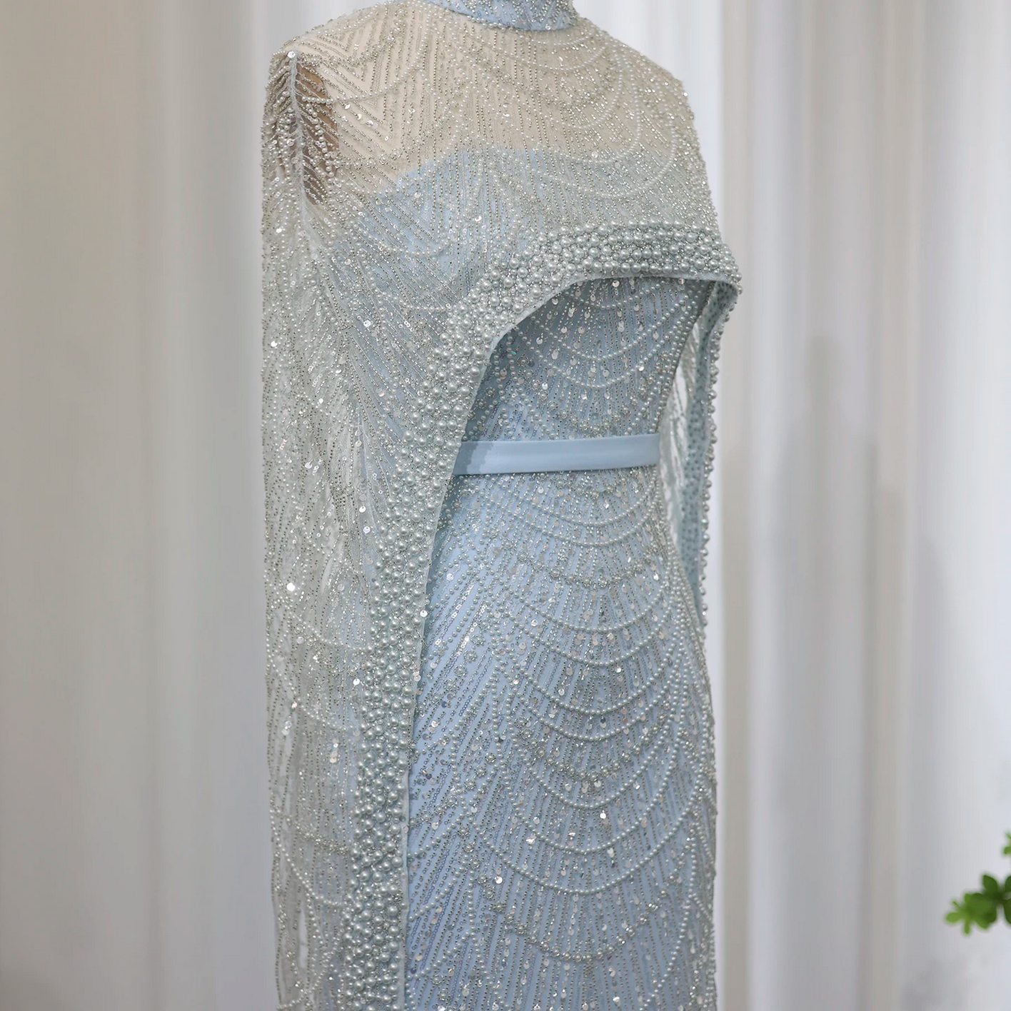 Luxury Pearls Dubai Evening Dresses with Cape