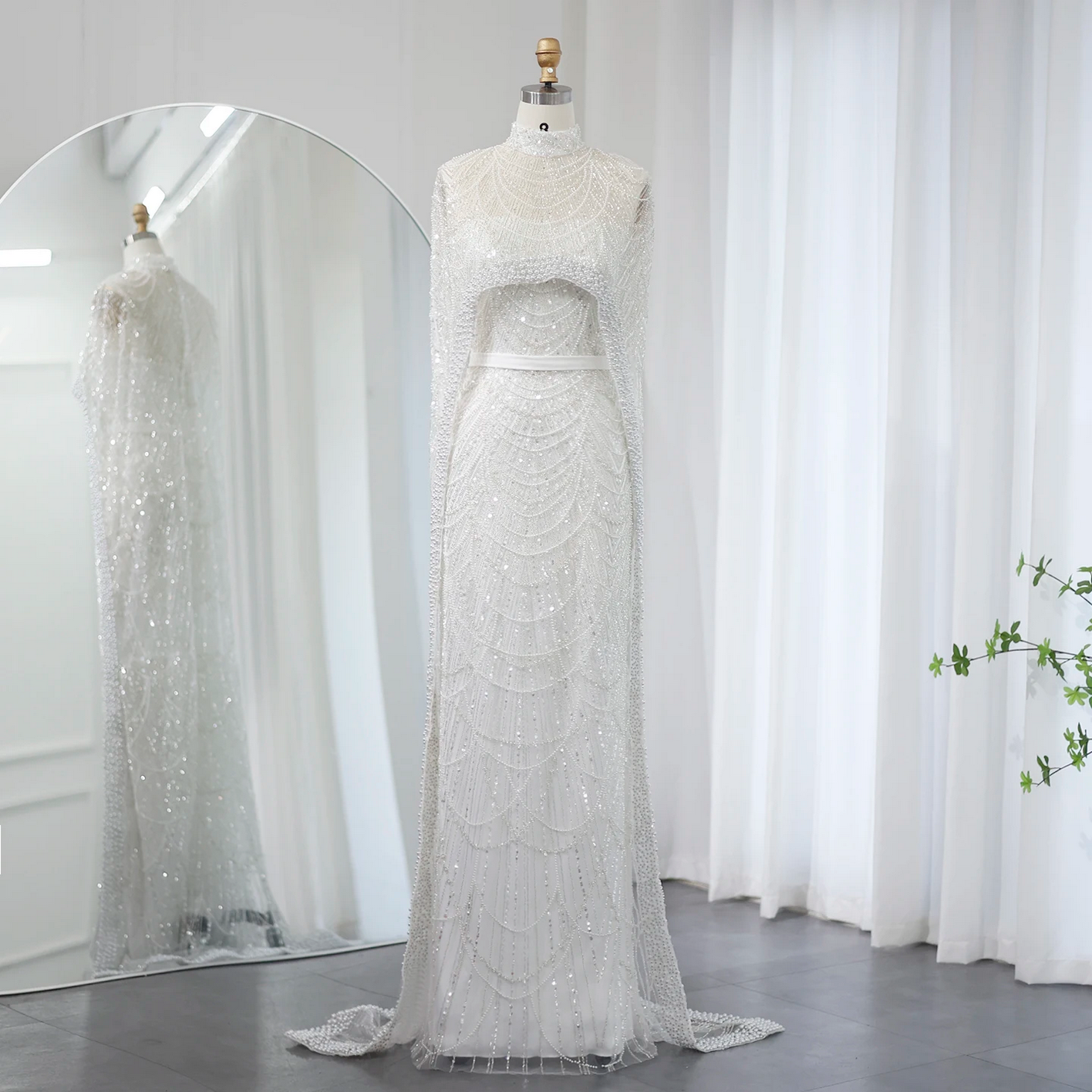 Luxury Pearls Dubai Evening Dresses with Cape