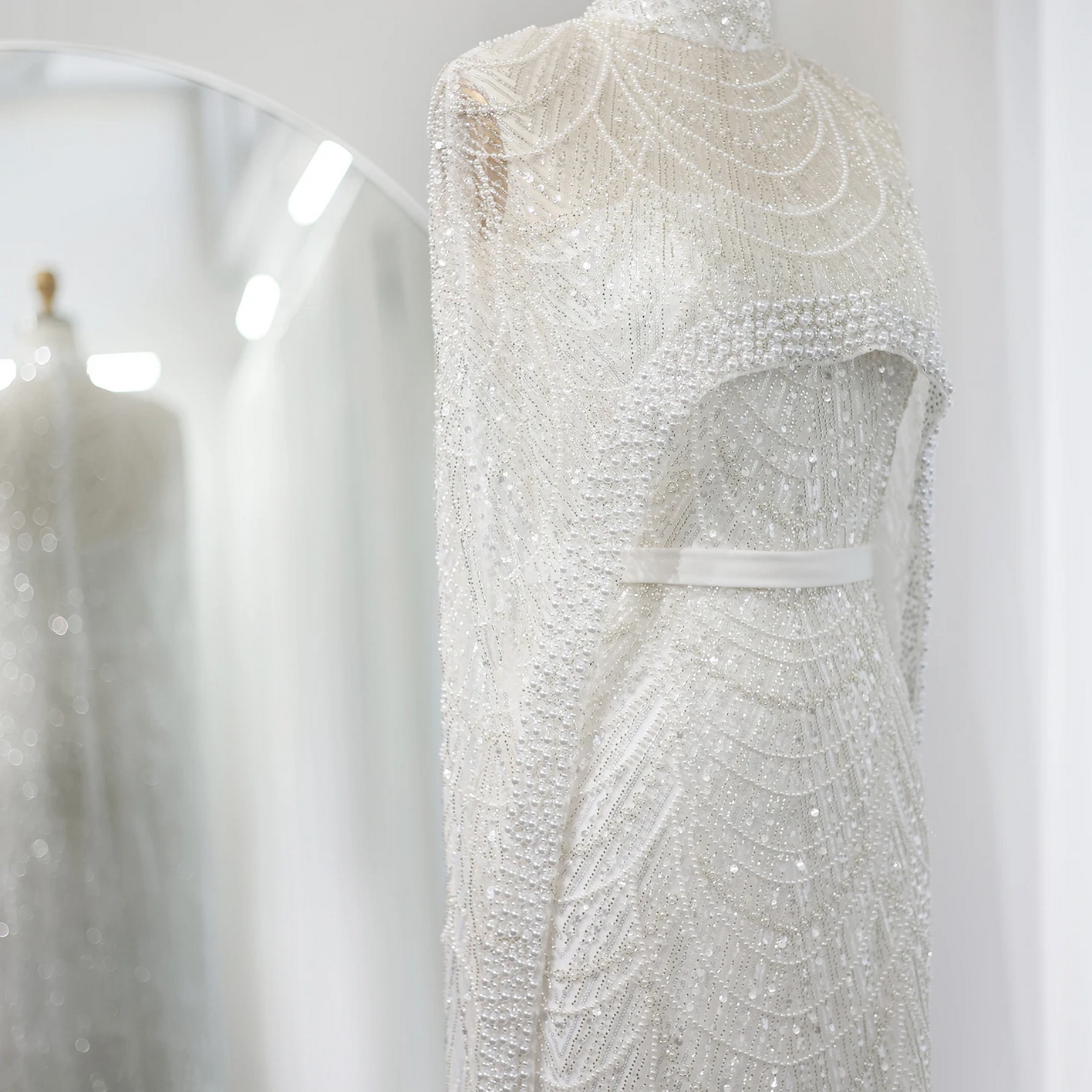 Luxury Pearls Dubai Evening Dresses with Cape