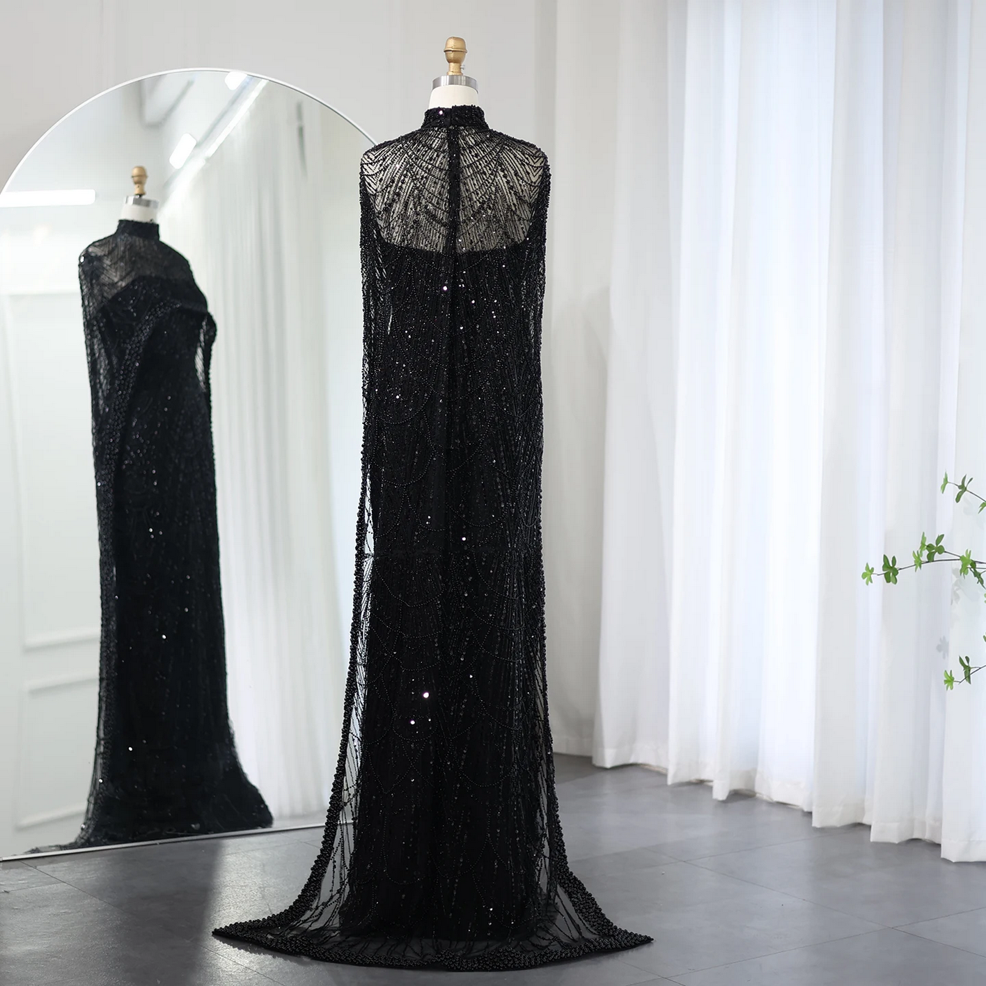 Luxury Pearls Dubai Evening Dresses with Cape