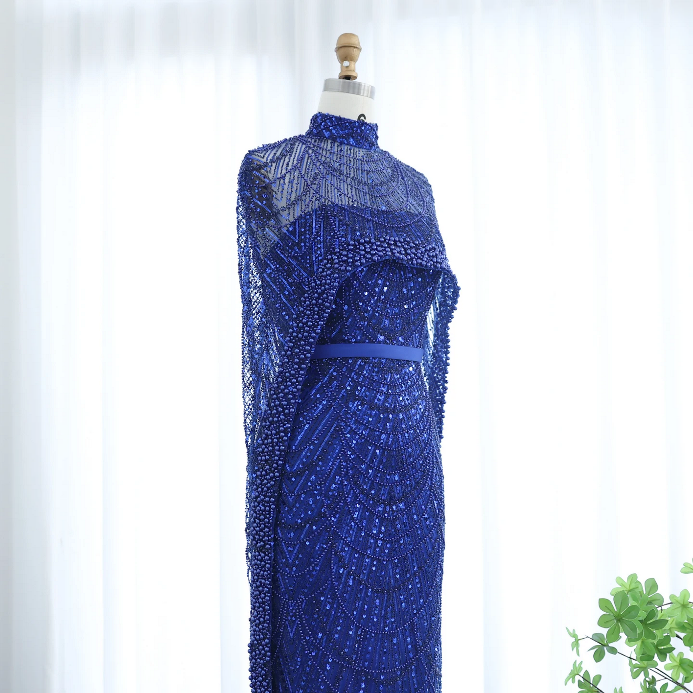 Luxury Pearls Dubai Evening Dresses with Cape