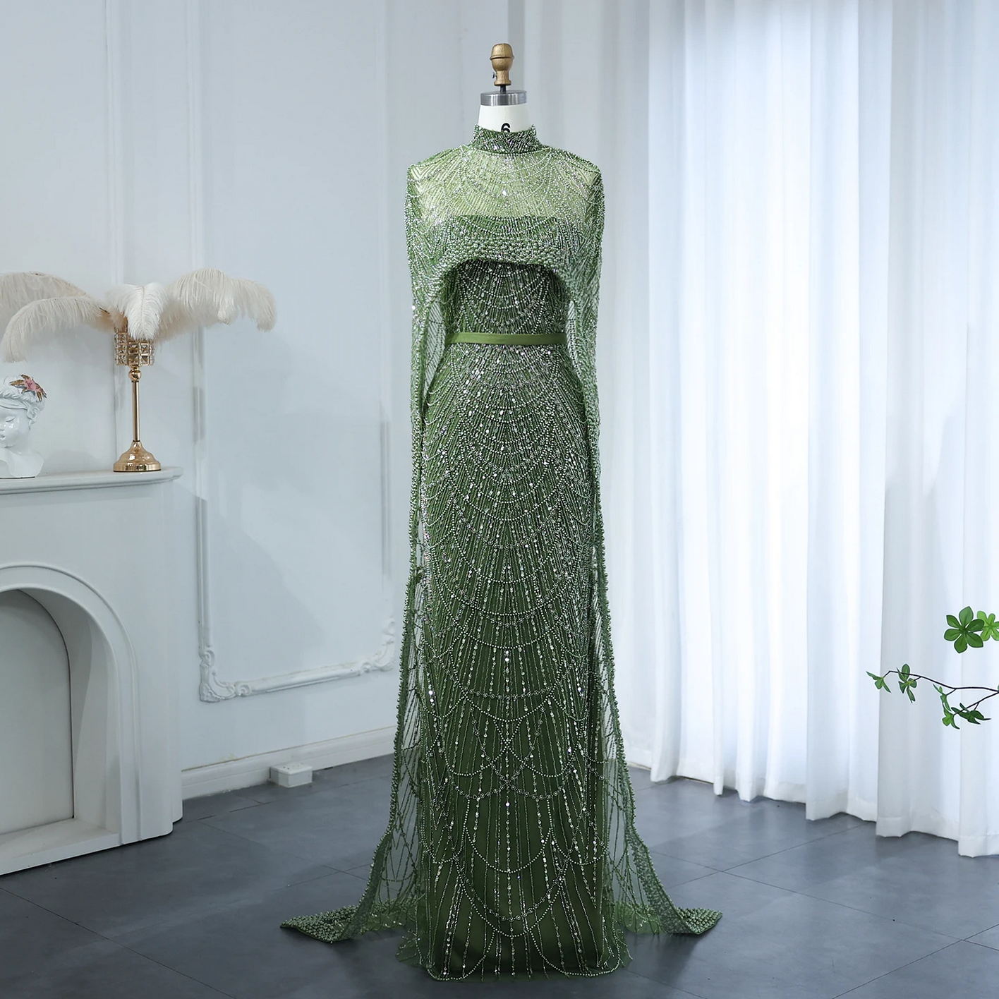 Luxury Pearls Dubai Evening Dresses with Cape