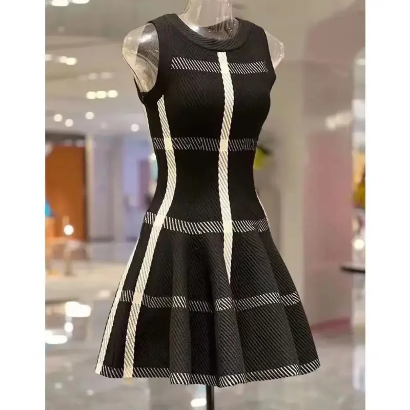 2024 Fashion Color Clash  Knit Cotton Sleeveless Mini A-Line Black Dresses