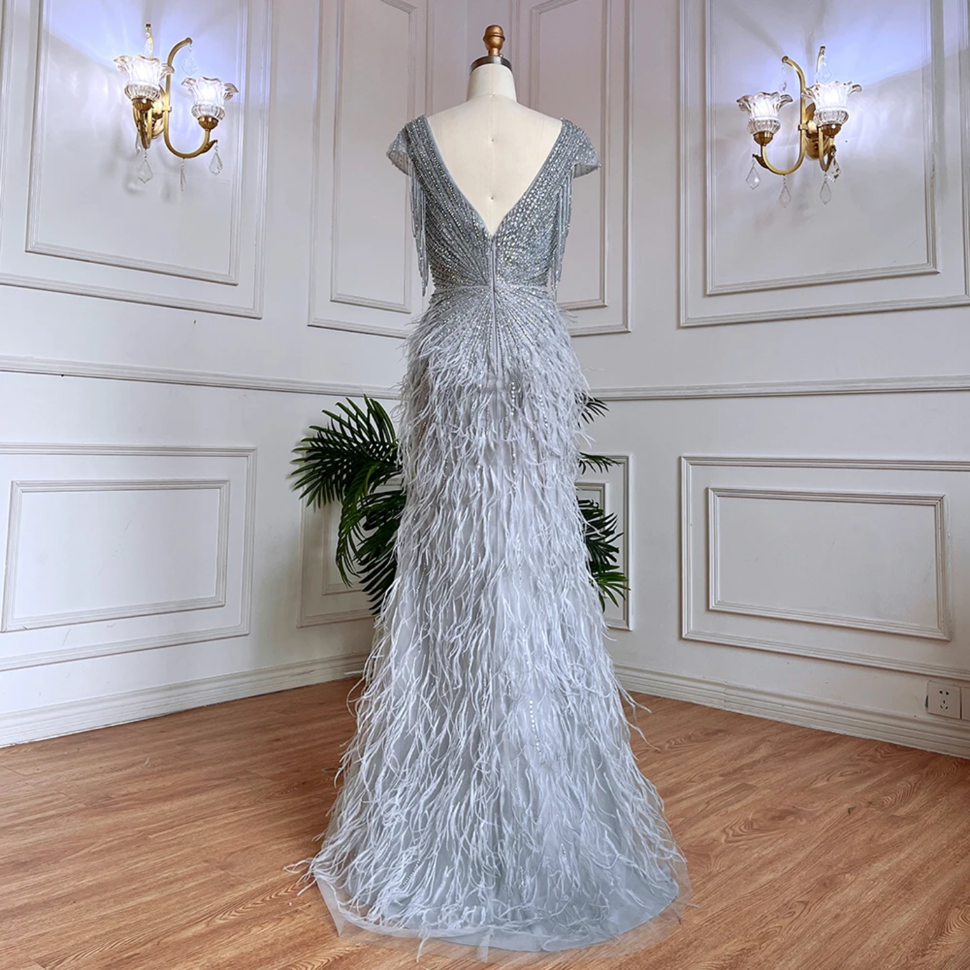 Mermaid Elegant Feathers Beaded Luxury Evening Dresses