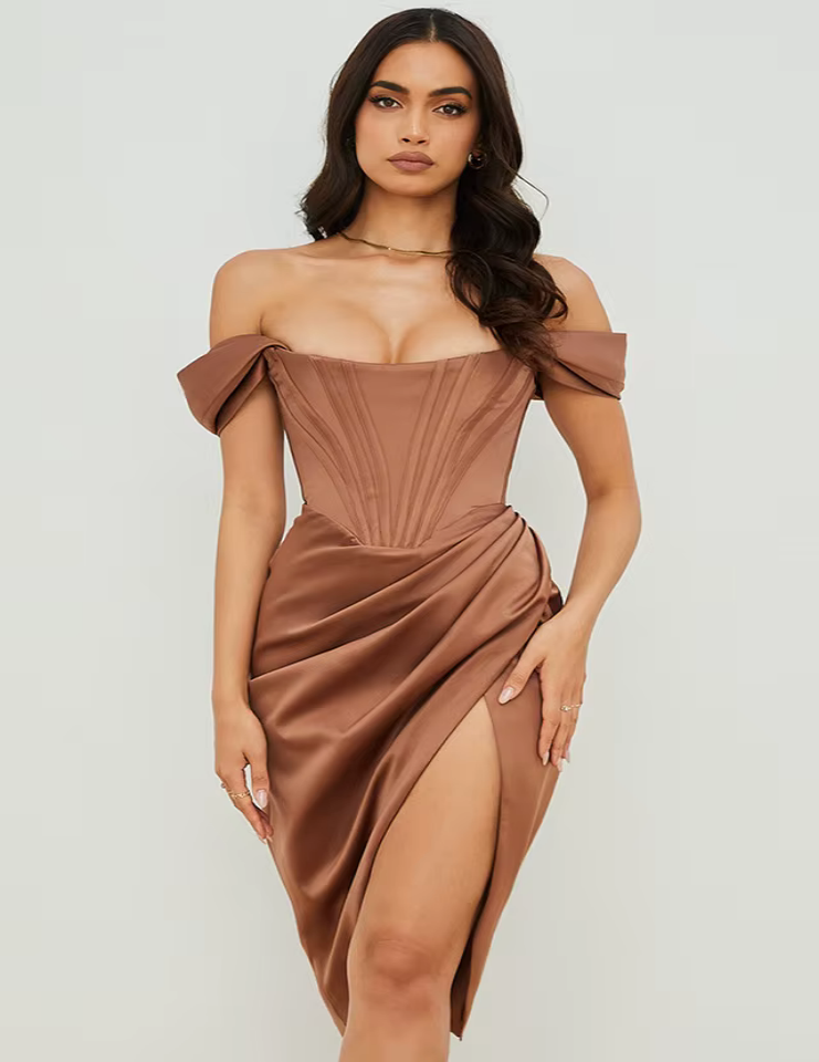 Summer Autumn Elegant Off Shoulder Backles Ruched Midi Dresses