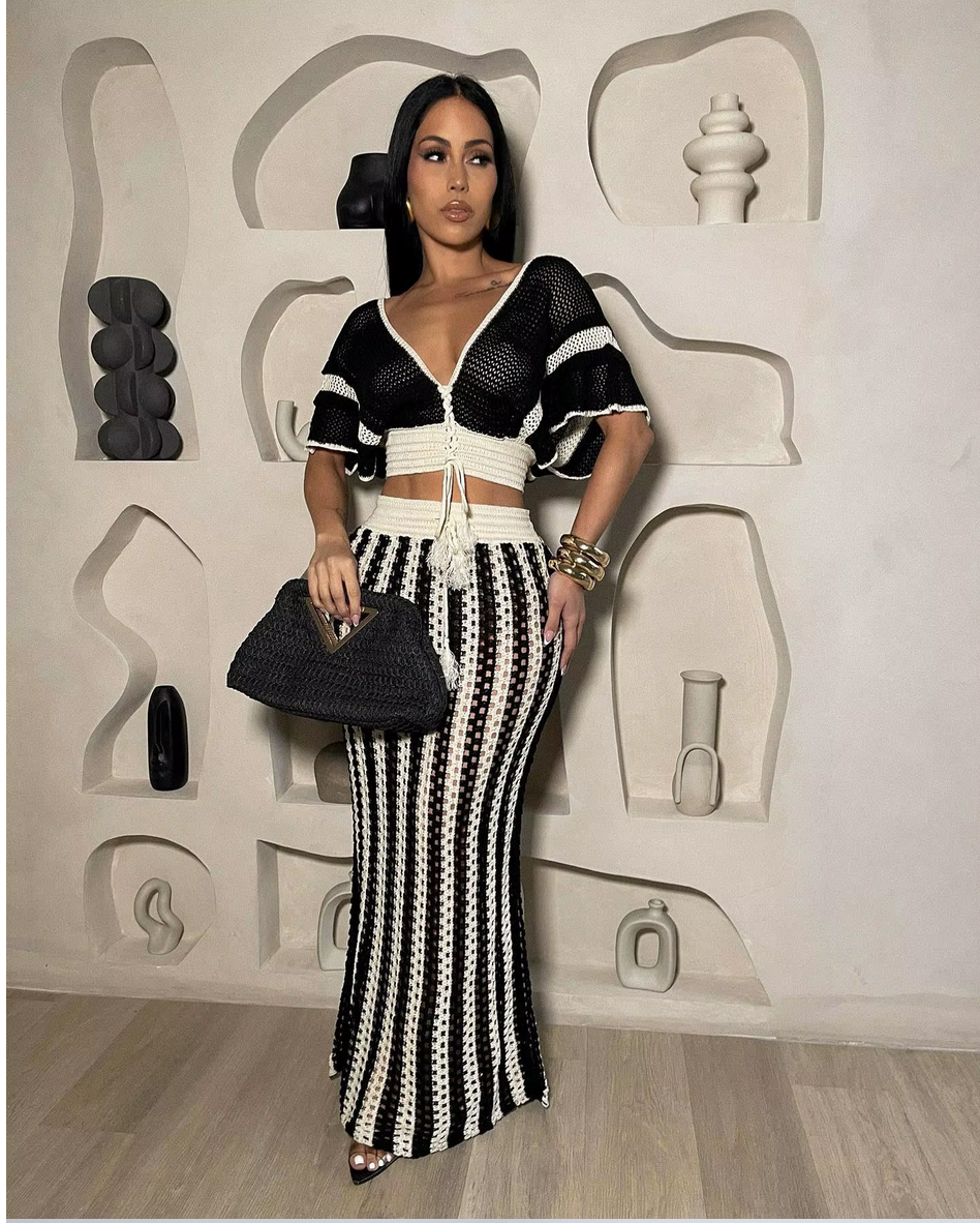 Striped Knitted Hollow Out Long Skirts With V-Neck Short Sleeve Crop Tops