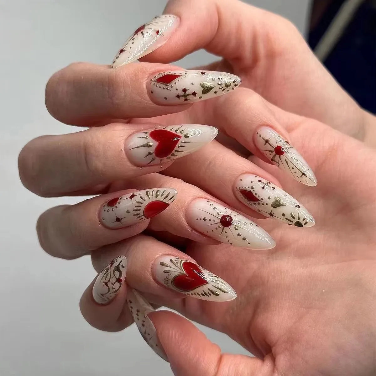 Romantic Valentine's Day Red Love Heart Charm Red Lips Almond Fake Nails
