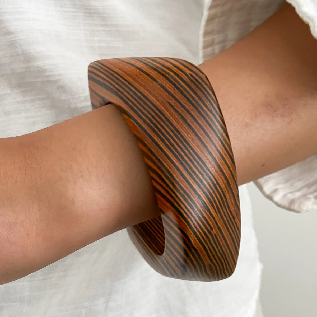 Smudged Acrylic Elastic Bangles Wood Unique Design Versatile Bracelets