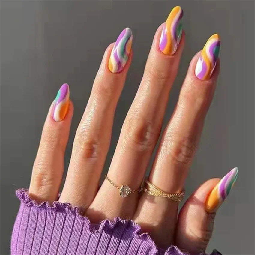 24Pcs/Set Long French Heart Gold Thread Fake Nails