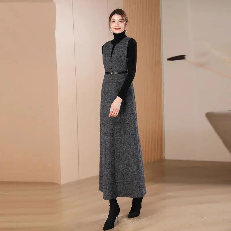 Autumn Winter New Elegant V-Neck Sleeveless High Waist Plaid Woolen Dress