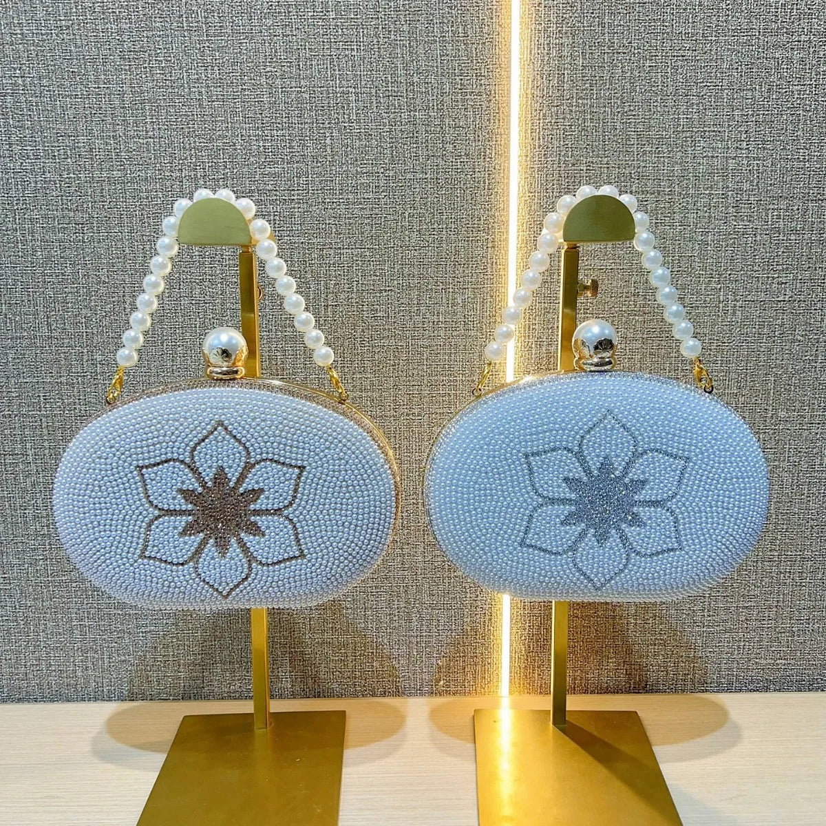 Delicate Beading Flower Pearl Studded Diamond Handbags