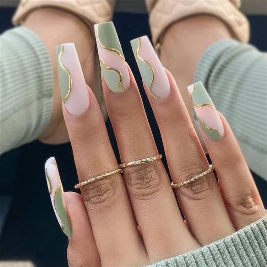 24Pcs/Set French Ballet Fake Nails Art Stars Sky Eyes Wearing False Nails