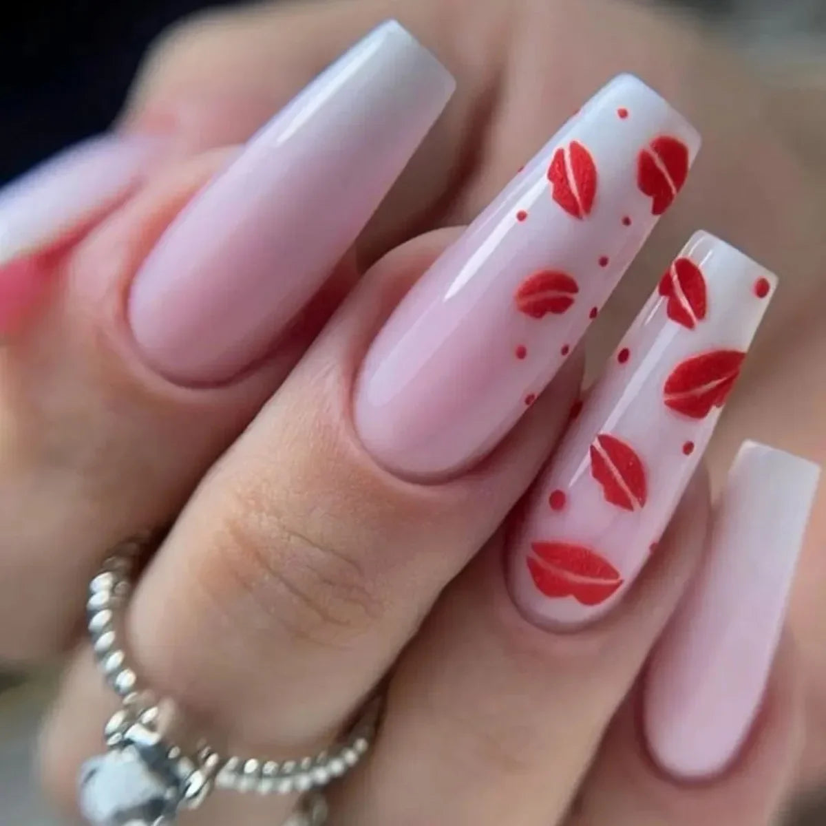 Romantic Valentine's Day Red Love Heart Charm Red Lips Almond Fake Nails