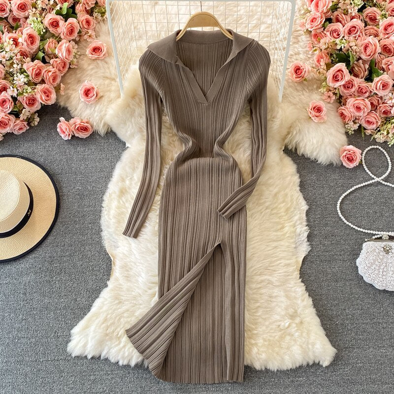V-neck Short-sleeved or Long sleeved Knit Bodycon Dress