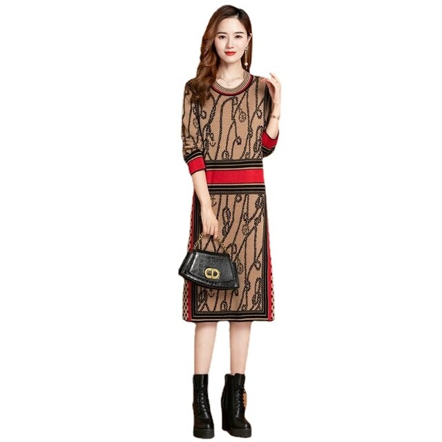 Designer Contrast Color Knit Sweater Dress