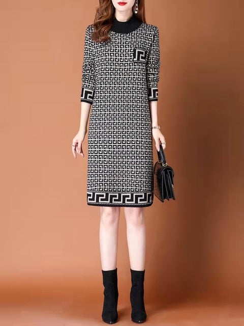 Designer Contrast Color Knit Sweater Dress