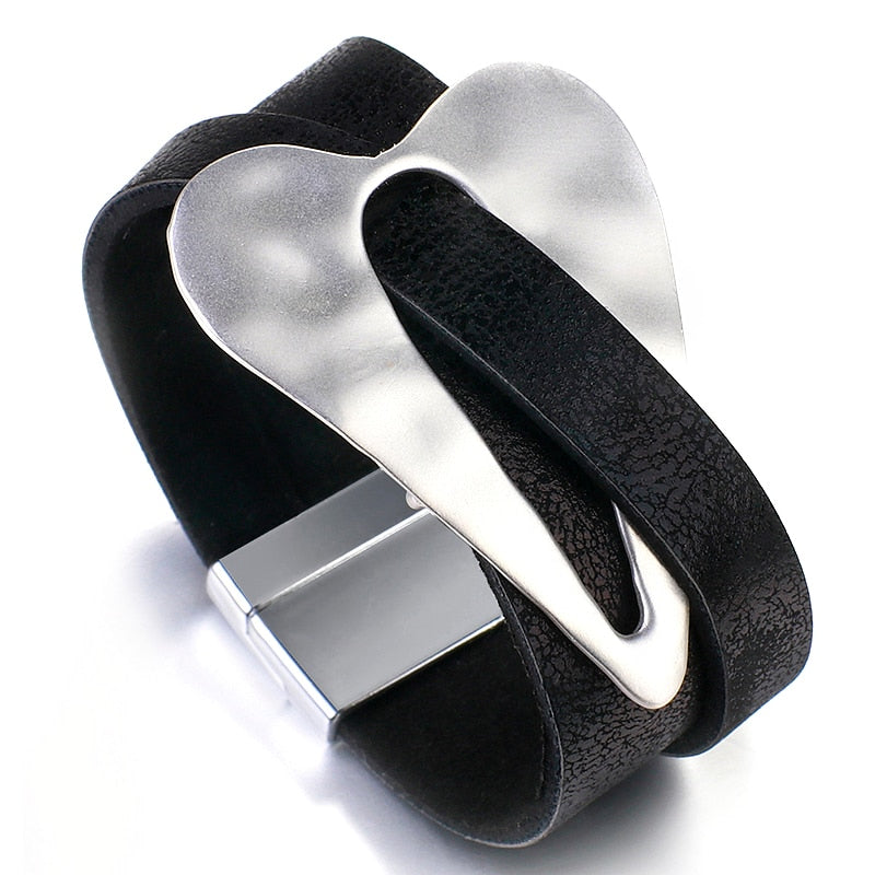 Champagne Metal Heart Charm Leather Bracelets for Women