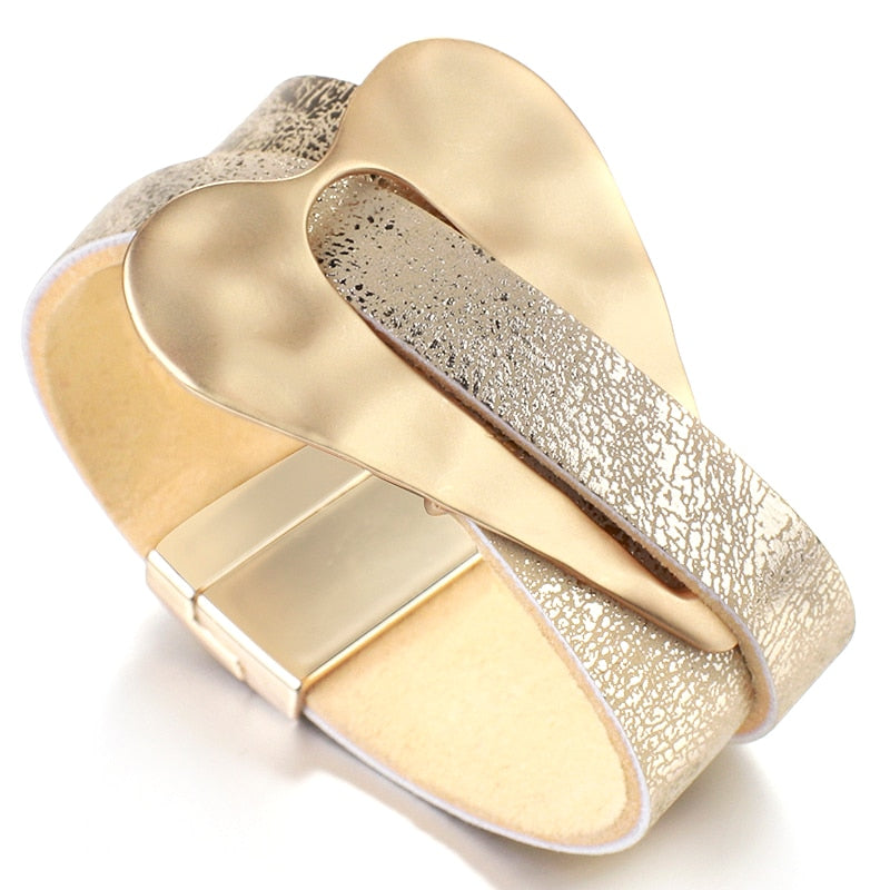 Champagne Metal Heart Charm Leather Bracelets for Women