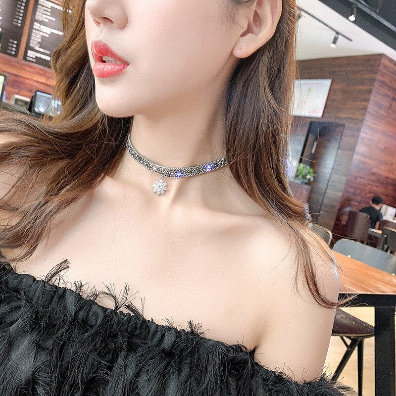 Fashion CZ Crystal Ice Flower Pendant