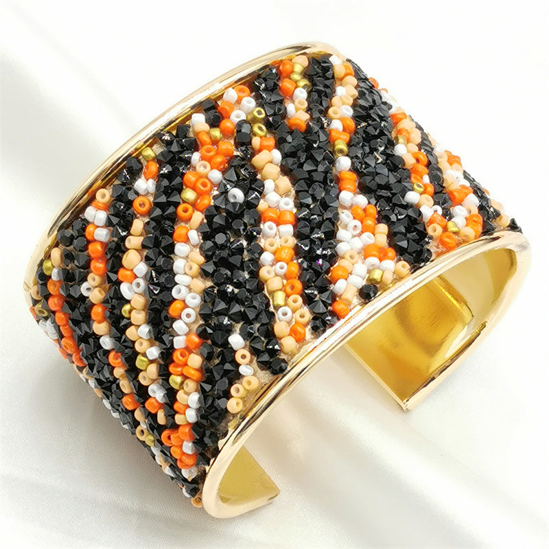 Color Round Cuff Bangles