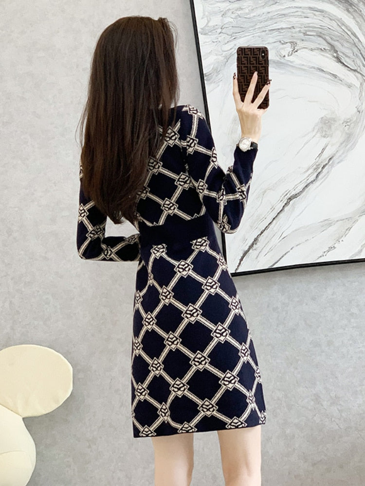 Autumn and Winter New High-end Retro Slim Temperament Knitted  Dress