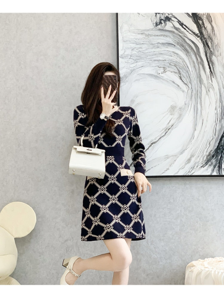 Autumn and Winter New High-end Retro Slim Temperament Knitted  Dress