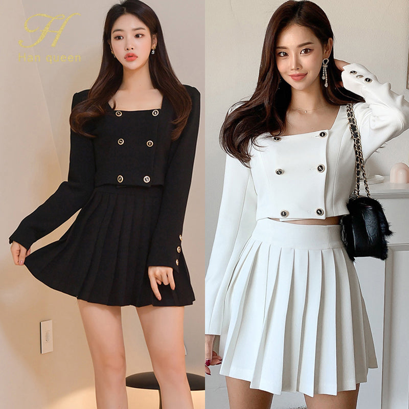 Two-piece Square Collar Double-breasted Coat +Fashion Mini Pleated Skirt