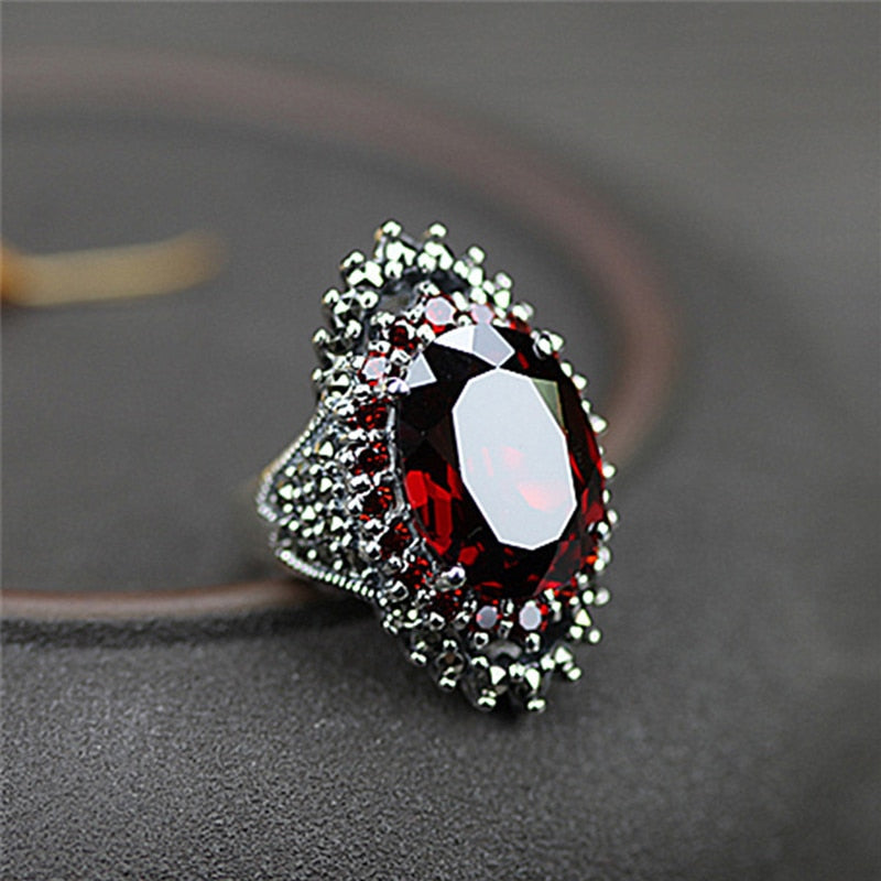 Gorgeous Red or Blue Stone Ring