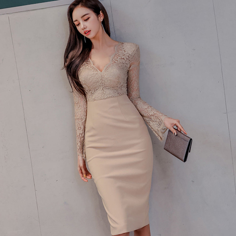 Spring V-Neck Lace Stitching Knee-Length High Waist Tight Dress