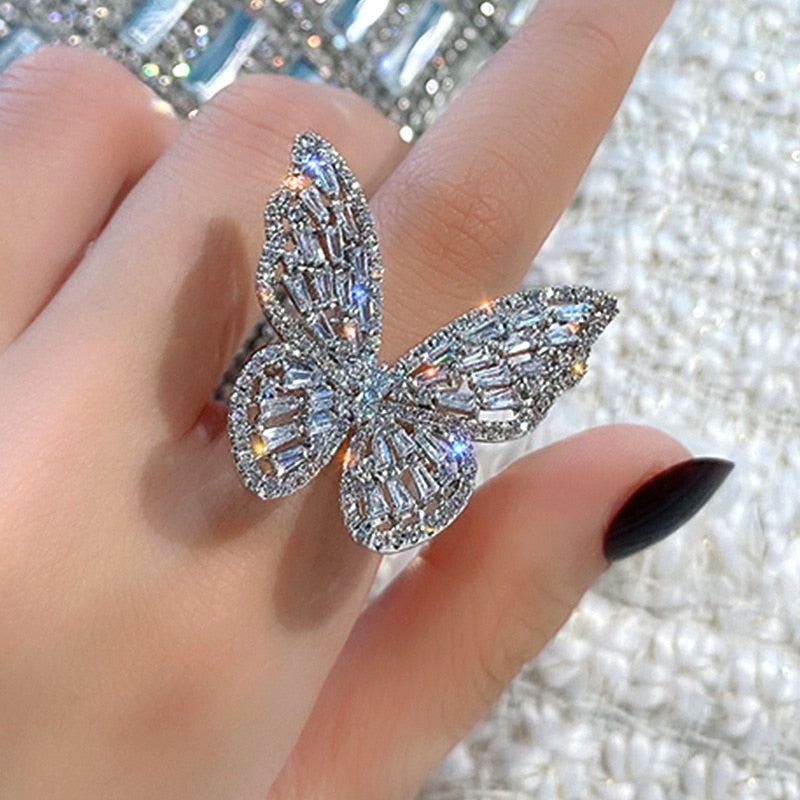 Gorgeous Butterfly Shape with Cubic Zircon Crystal Ring for Women