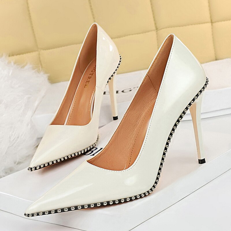 High Heels Rivets Pumps