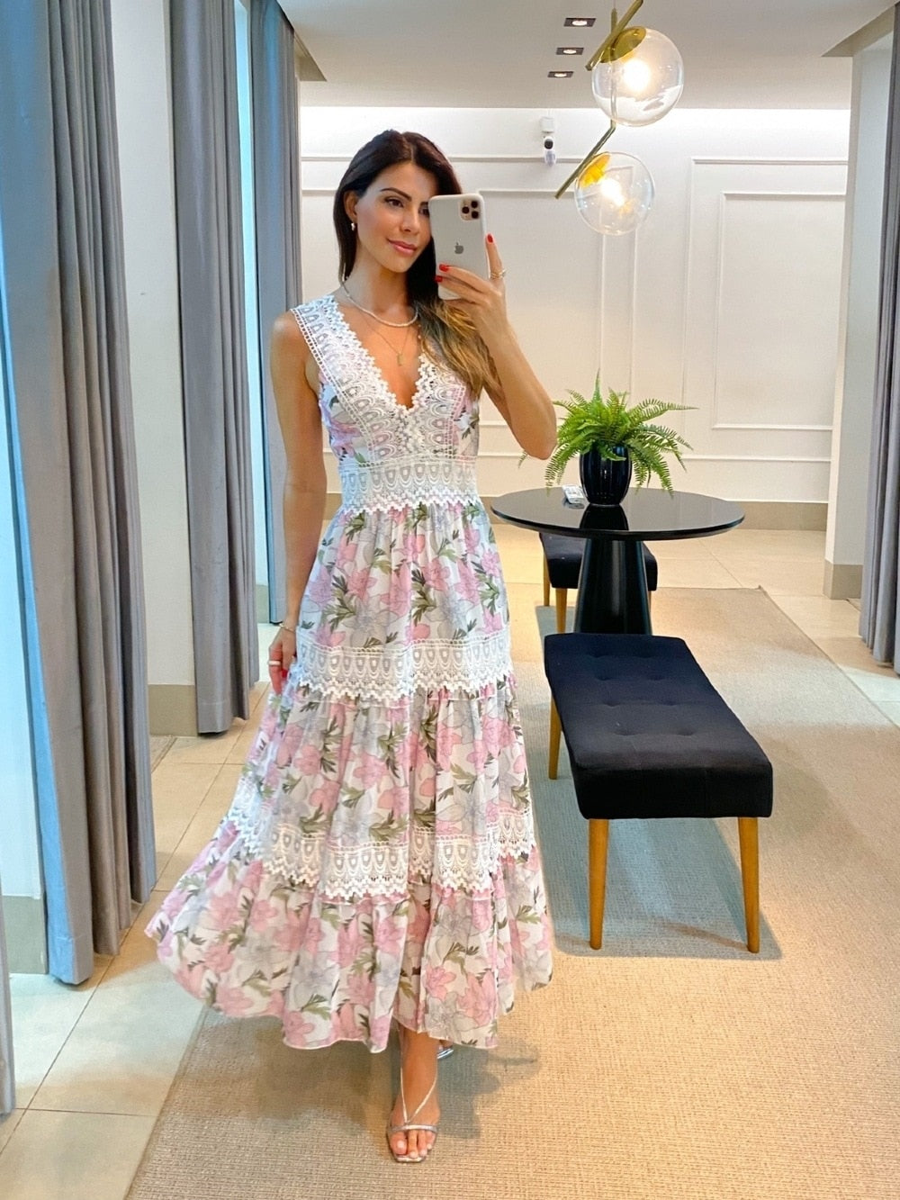 Summer Fashion V-neck Sleeveless Lace Spliced High Waist A-line Maxi Dress