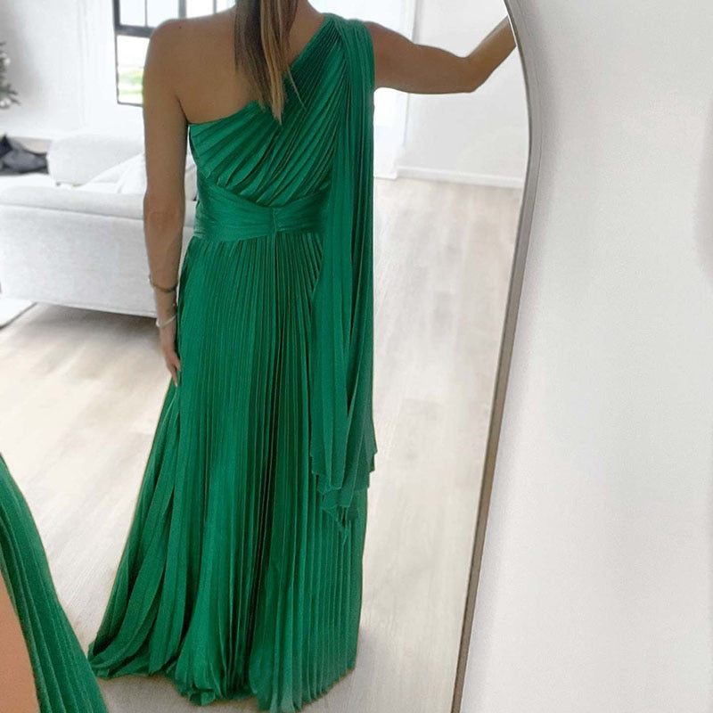 Sexy Off Shoulder Oblique Collar Pleated Maxi Dress