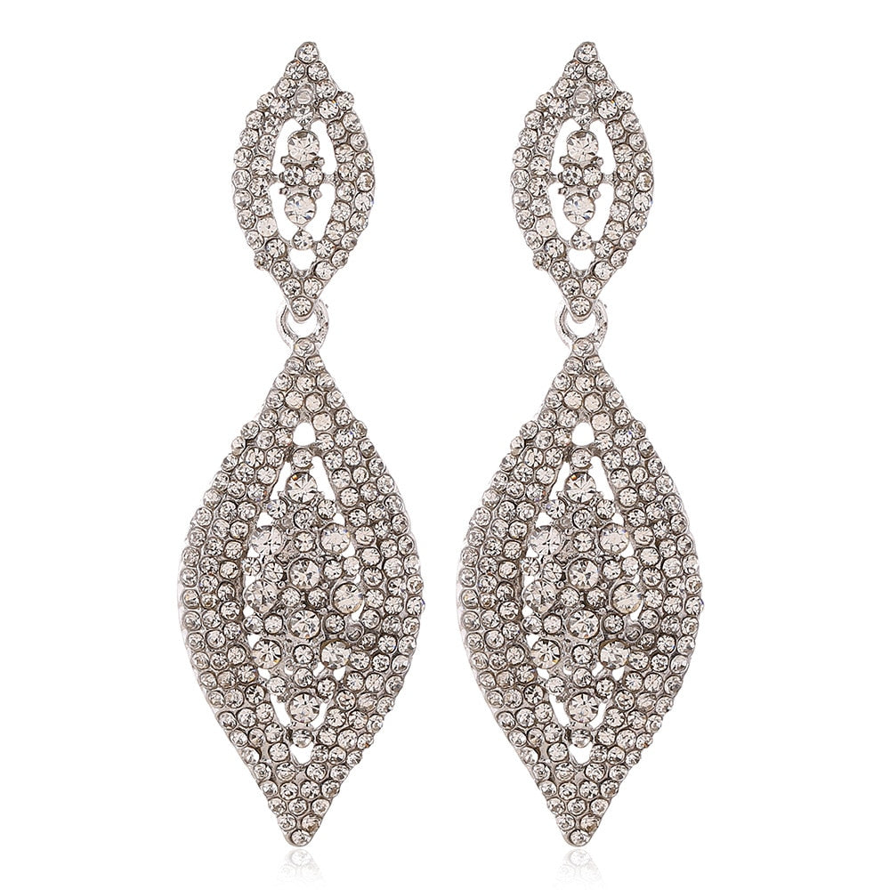 Fashion Jewelry Silver Plated Leaf Shaped Drop Earrings with Crystal