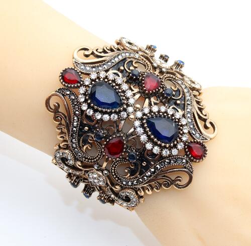 Vintage Turkish Resin Bangle Cuff Bracelet