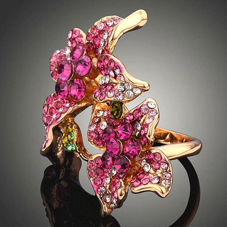 Unique Shaped Gold Color Crystal Flower Cocktail Rings