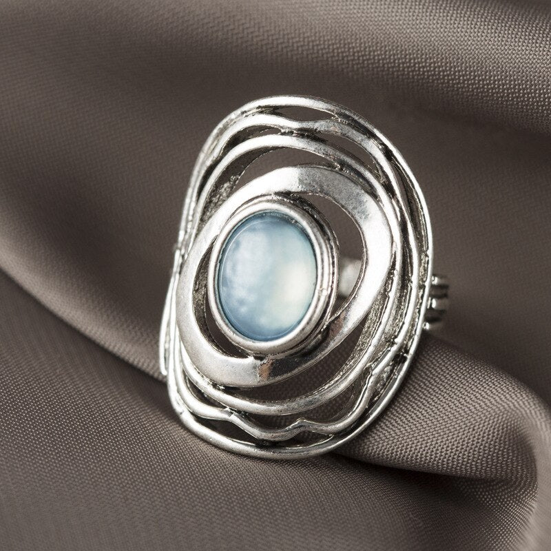 Fashion Retro Silver Plated Round Moonstone Ring